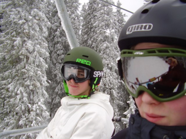 Foto: jag. Åkare: Sers och Jimmy i  liften haha.