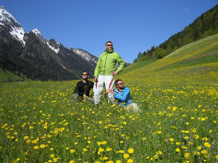 låten barnen kommen till mig... eeeh... eller nå. Foto: jonas åkerlind. Åkare: mattias johansson, johan dahren, anders lindgren.