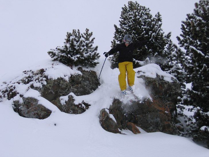 Foto: Erik Björkqvist. Åkare: Emil Johansson.