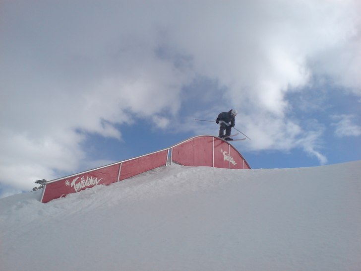 Foto: Alexander Hjälmeby. Åkare: Sebastian Hjälmeby.