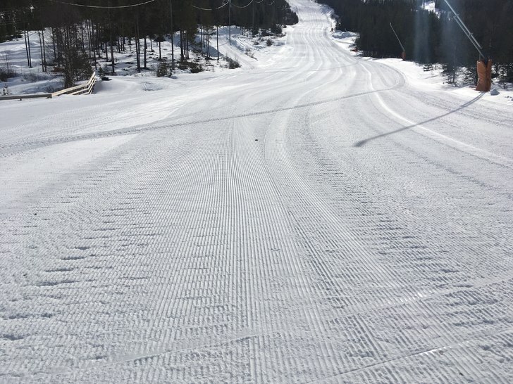 Deilig senvinterføre!
Nå er det deilig å stå p.