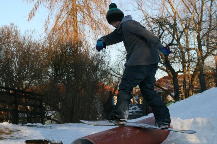 FS Boardslide på stort PVC. Foto: Anneli Weiner. Åkare: Edvin Kempe.