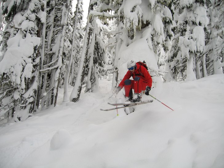 I skogen vid harmony express.. Foto: Simon. Åkare: Carl Fredrik Lindberg.