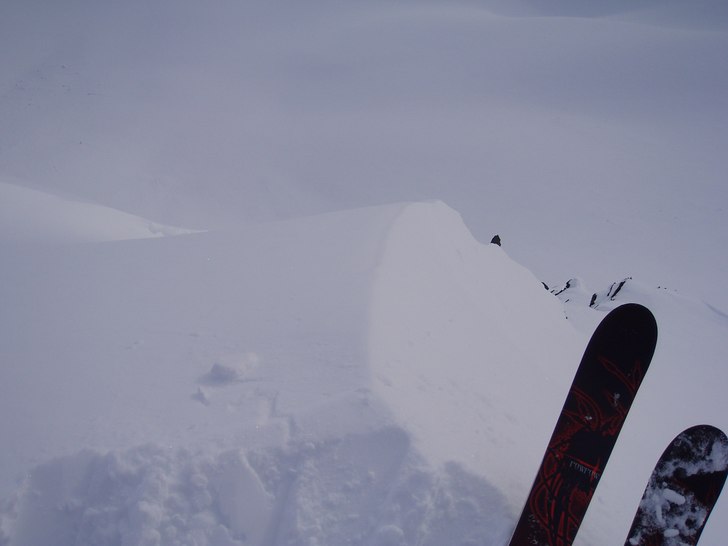 Brant och inte värdens bästa snö eller sikt. me. Foto: Patrik leidstedt. Åkare: patrik leidstedt.