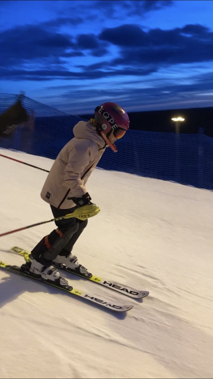 Laddad på start. Träning för Huddinge SK U10..