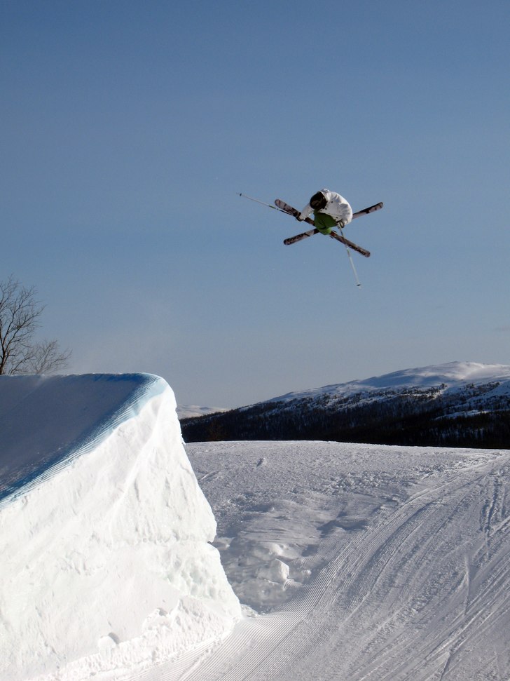 Foto: Lee Myhr. Åkare: Carl Regnér.