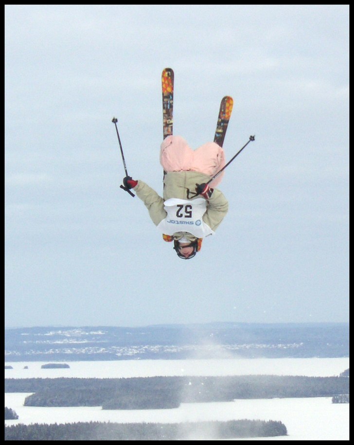 backflip på nightmare. Foto: Vet ej. Åkare: Rasmus ericson.