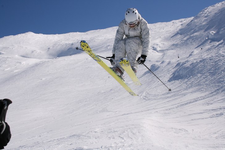 Lek.... Foto: Patrik Jansson. Åkare: Andreas Stålberg.