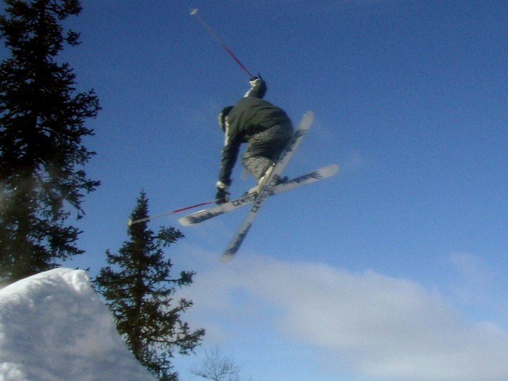 Foto: osku huöku. Åkare: Anton tapani.