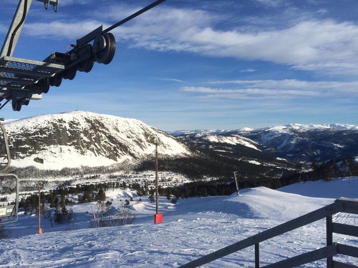 I dag har vi åpent fra kl 10 til kl 21
Husk fakke.