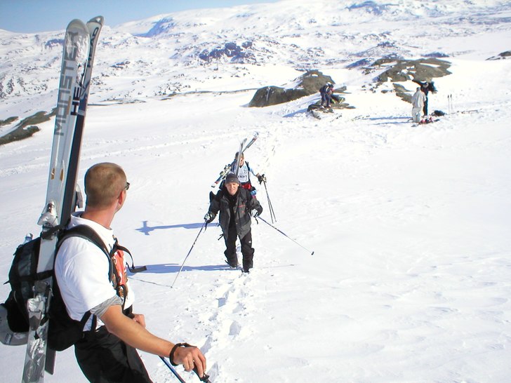 Kom igen nu luar, bara lite kvar.... Foto: Anders Nilsson. Åkare: KP, Berga, Per.