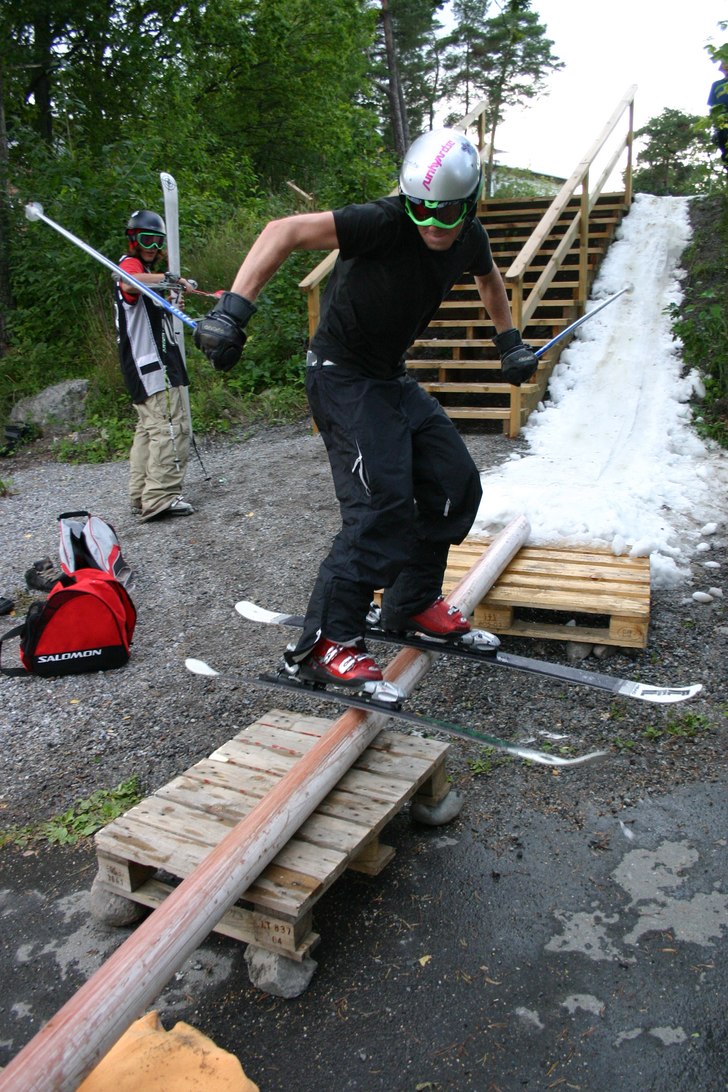 Säsongens första åk. Vi samlade ihop oss, Scott. Foto: Tomas Johansson. Åkare: Gustav Ekroth.