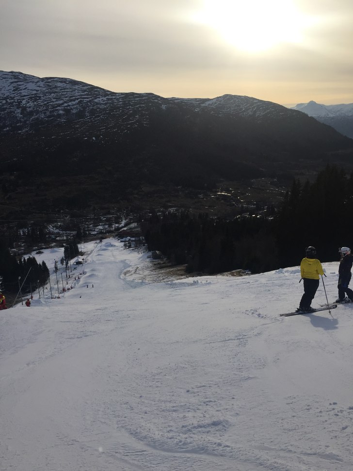 Kveldskøyring og skiskule denne veka.
Tysdag har.