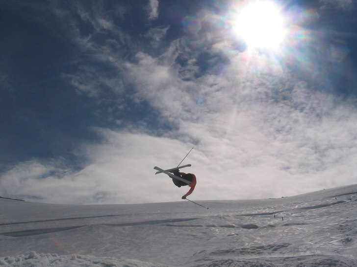 Foto: Niklas eller Viktor. Åkare: Olof Molin.