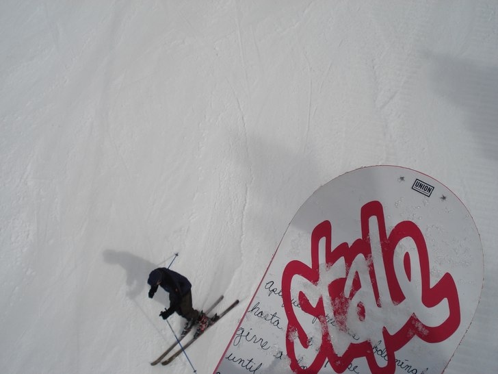 Tråkigt i liften. Foto: Sofia Ala.