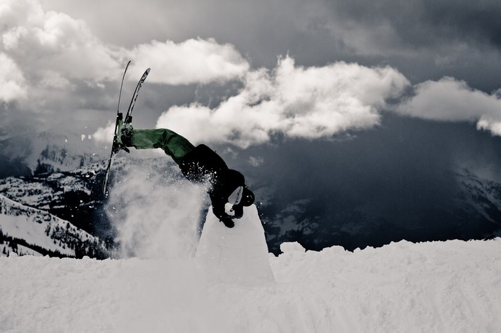 en molnig dag byggde vi en liten grej. Foto: Gustav Ågrup. Åkare: Julius Aspman.