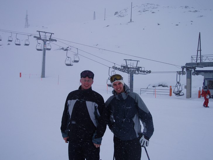 Det Finns bra väder och bättre väder ;). Foto: Camilla Nylander. Åkare: Jonas Berglin & Tommy Westher.