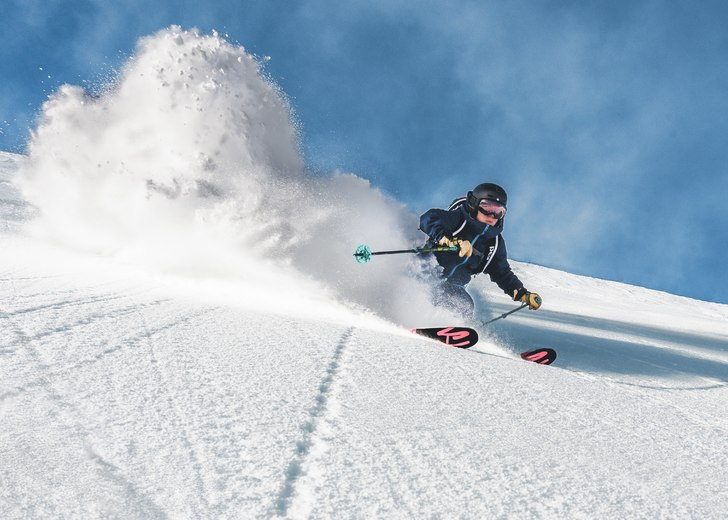 Linn Cecilie Mæhlum fångad mer eller mindre mitt. Foto: Axel Adolfsson. Åkare: Linn Cecilie Mæhlum.