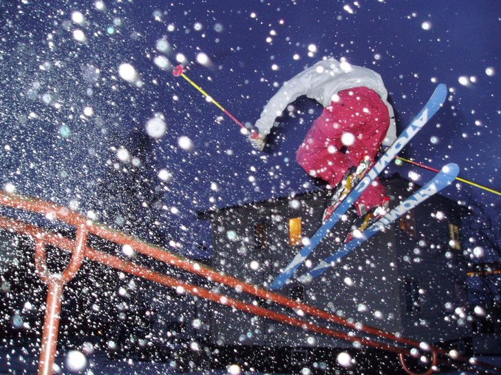 jag och killarna var och railade på skolrailet i . Foto: Pelle Hjertman. Åkare: Per Spett.