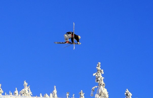 cork 9 dub tail. Foto: vet icke!. Åkare: Olle ERiksson.