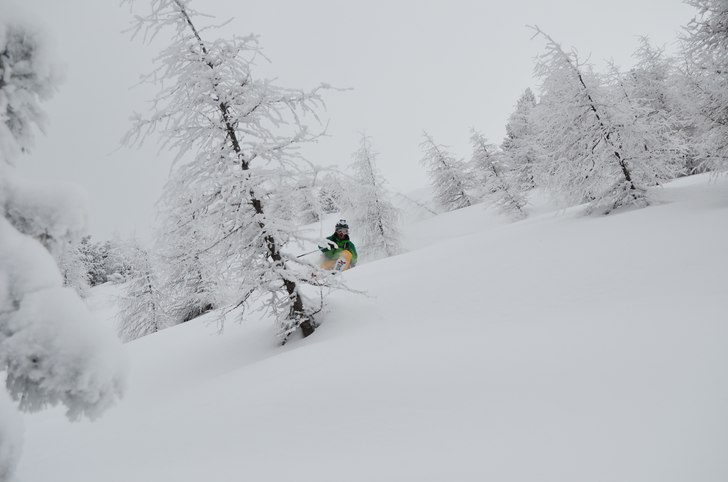 Powday in Austria.. Foto: Victor Daggberg. Åkare: Axel Adolfsson.