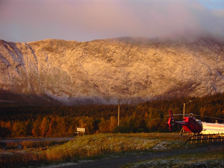 Ca 5cm snö har kommit i Kittel....det börjar nä. Foto: Fredrik Nordsvahn.