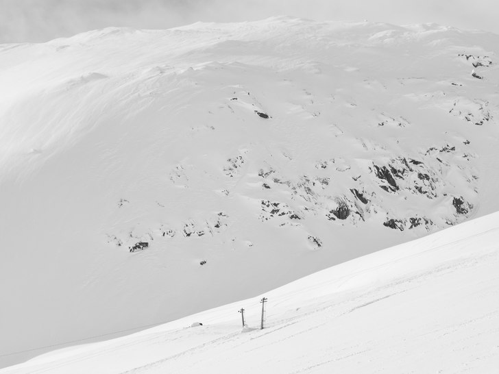 Stängd vinkellift mitt i vecka 12 lämnar liftsys.