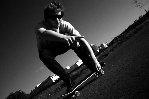 Rockenroll skateboarding!. Foto: Jon Jönnson. Åkare: V_Gurra.