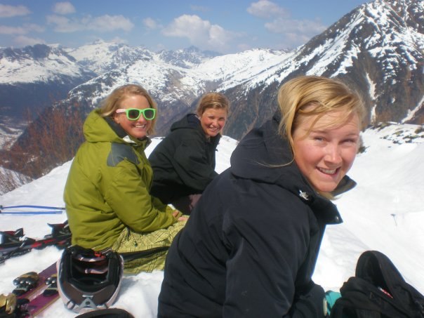 Foto: Anna Ahlberg. Åkare: Cecilia Jaunviksna, Malin Frögelius, Ellen Östberg.