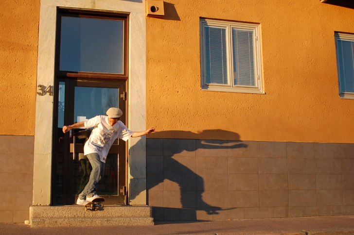 Stefan kör tailslide.. Foto: Max Romlin. Åkare: Stefan Helin.