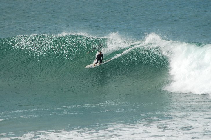 Bells Beach, Victoria, 
Bräda, Surftech Stretch . Foto: Sandra Löfgren. Åkare: Tobias Wattman Lundstig.