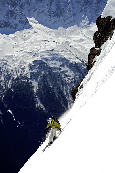 Foto: Fredrik Ludvigsson / www.fredrik-l.se. Åkare: Susanna Milikic.