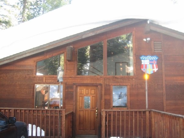 the Scandinavian Club cabin. Foto: Emelie.