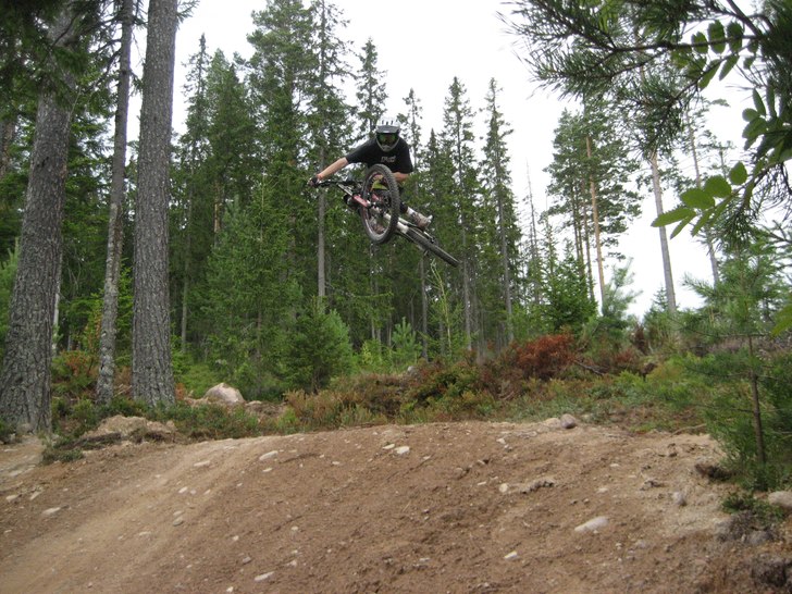 table. Foto: Jimmy Wallin. Åkare: Fredrik Larsson (jag).