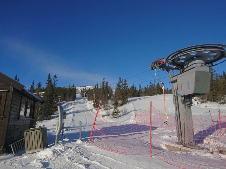 -2 og strålende sol! 
.