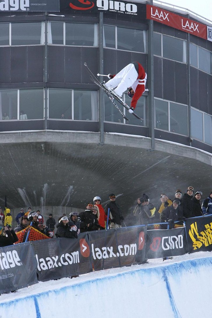 Foto: Stadler/LAAX. Åkare: Sammy Carlson.