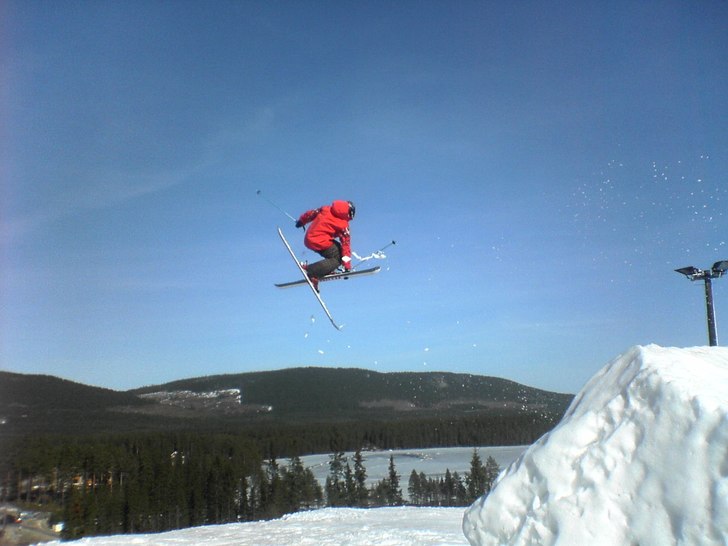 Åkare: Daniel Racas.