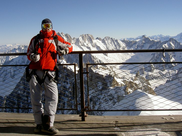 Toppen av Aiguille du Midi!. Foto: Danne Ahlis. Åkare: Tobbe J.