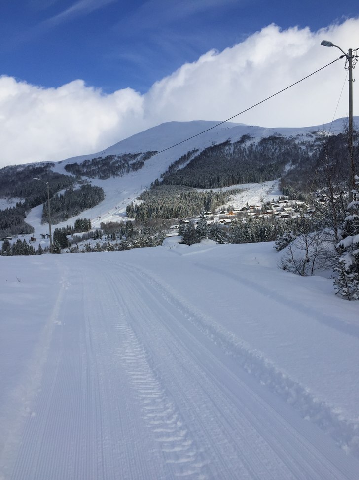 Pudderparadis og sikeføre på Furehogane i dag, t.