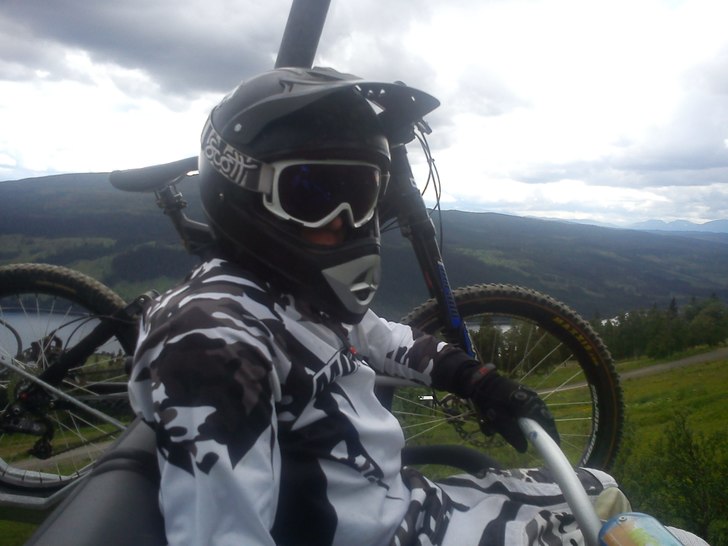 Foto: Christoffer Nilsson. Åkare: Pontus Halvarsson.