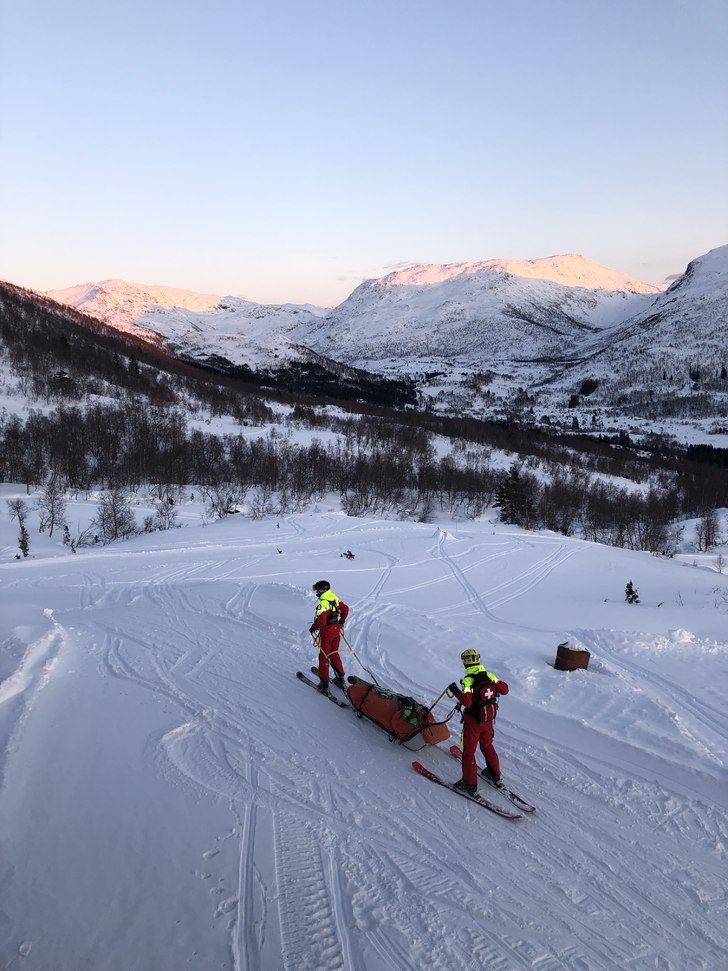 Opne heisar 10:30-16:30 
Laurdag  morgon har vi 1-.