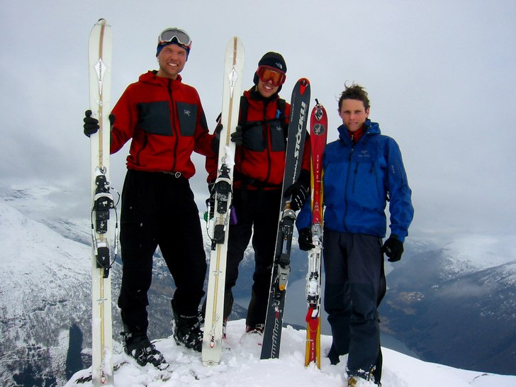 Randonne tur i påsken. Foto: selvudløser. Åkare: Søren svinth, Kenneth Haaning, mig til højre.