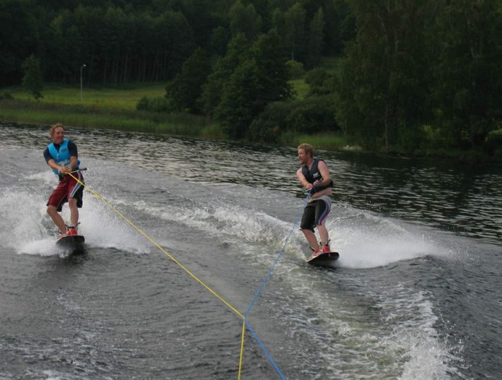 Det var grymt kul å fightas... . Foto: Tobbe "Bus" Aldén. Åkare: Peter Withfeldt & Herman Gustavsson.