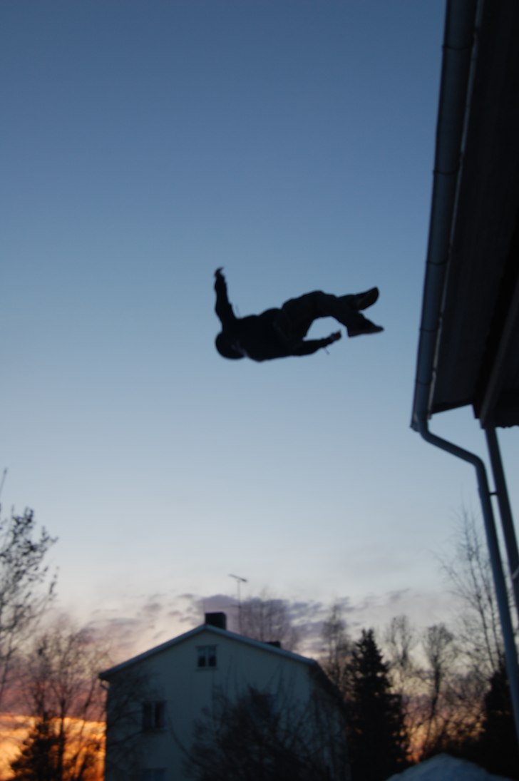 Backflip. Foto: Fredrik Johansson. Åkare: Kristoffer Hjärtström.