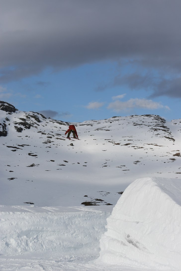 Fotoshoot för Rossignol.. Därför Kläderna. Foto: Anders gotnell. Åkare: Toffe Mattsson.