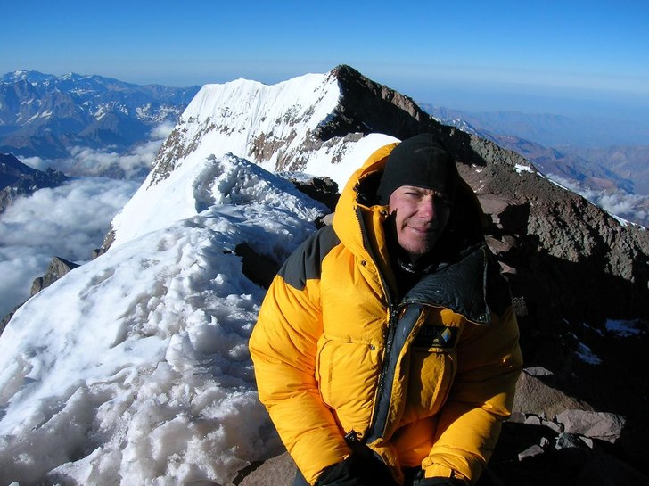På förtoppen till Aconcagua, vi anlände till to. Foto: Olof Mattiasson. Åkare: Johan Hernberg.