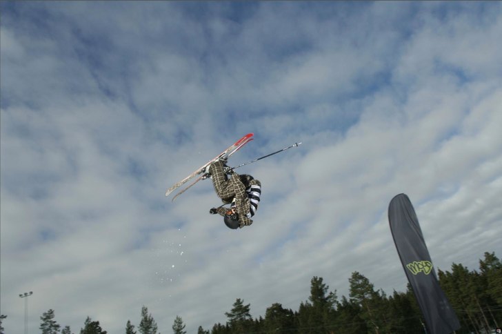 Åkare: Felix Sjölinder.