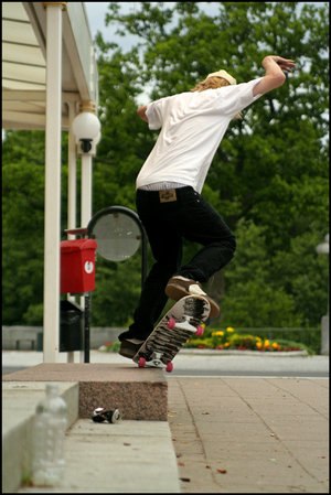 Crooked. Foto: Johan Gustafsson. Åkare: Rikard Östlund.