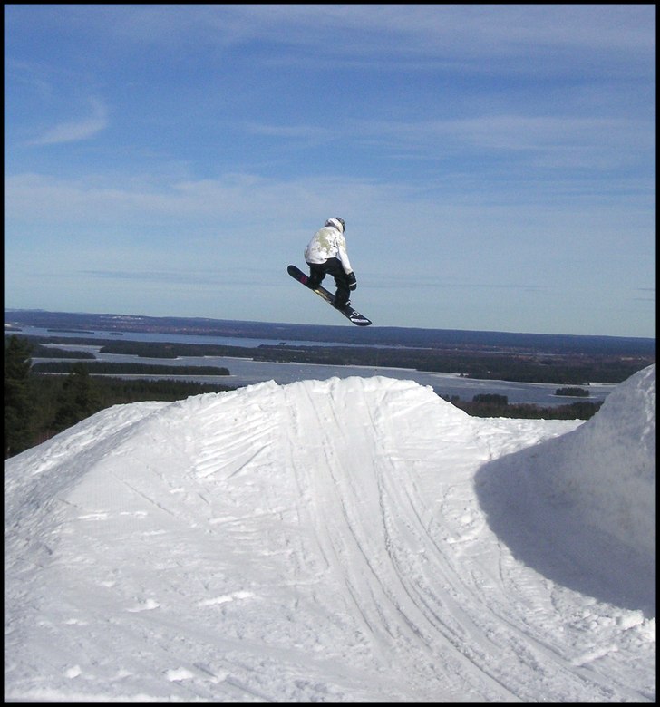 Foto: Jens Malmlöf. Åkare: Simon Lampinen.