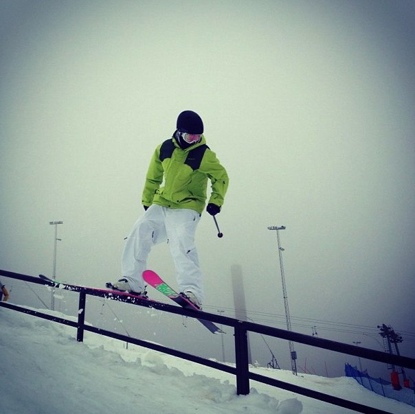 Foto: Marcus Skoglund. Åkare: Max Lundblom.